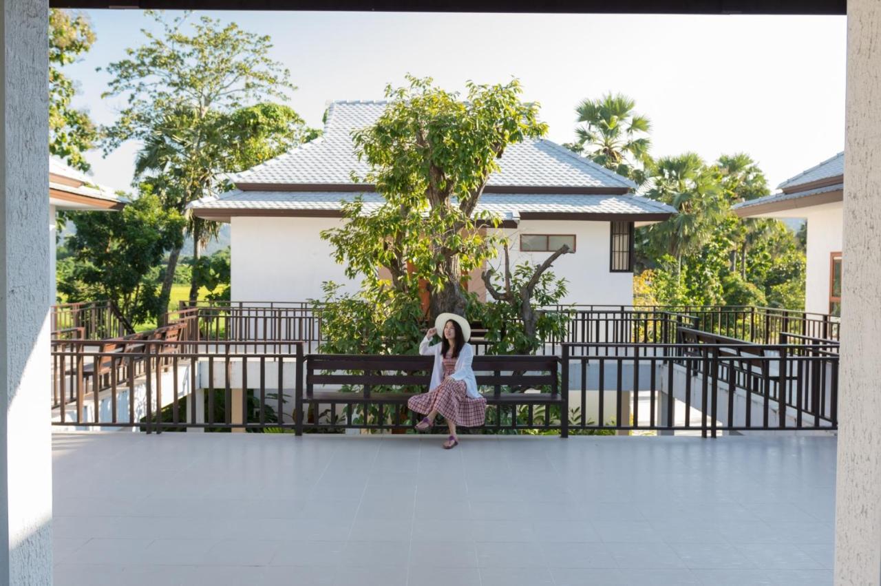 Oon Valley Farm Stay San Kamphaeng Екстериор снимка