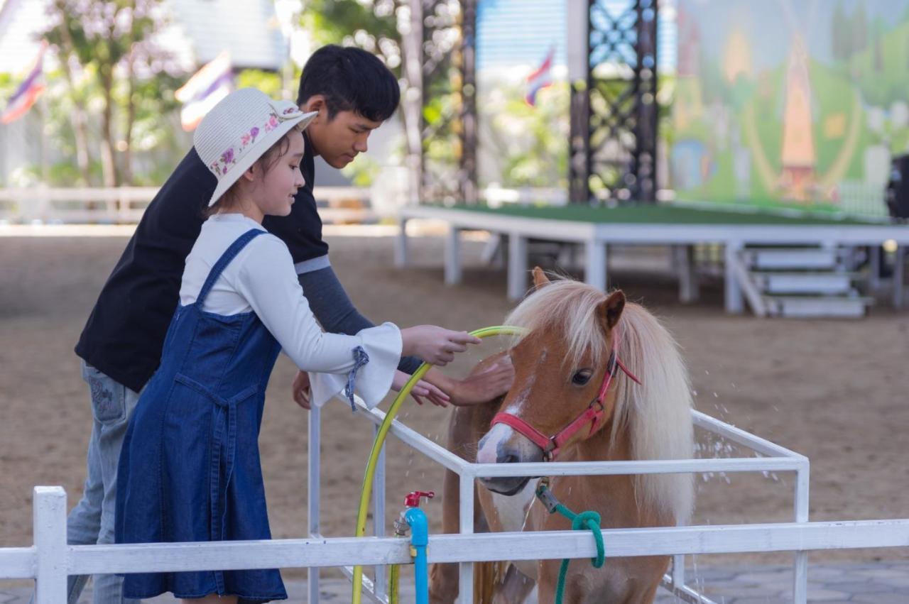 Oon Valley Farm Stay San Kamphaeng Екстериор снимка