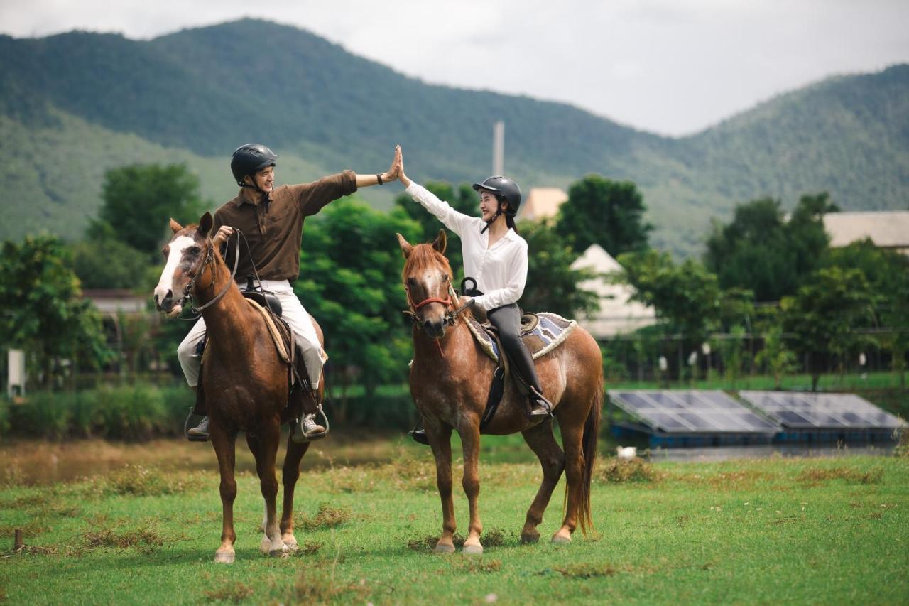 Oon Valley Farm Stay San Kamphaeng Екстериор снимка